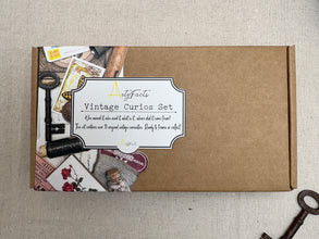 Mystery Box of Curios (medium)